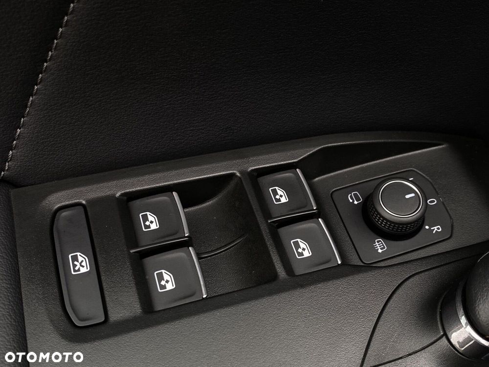 Cupra Formentor - 25