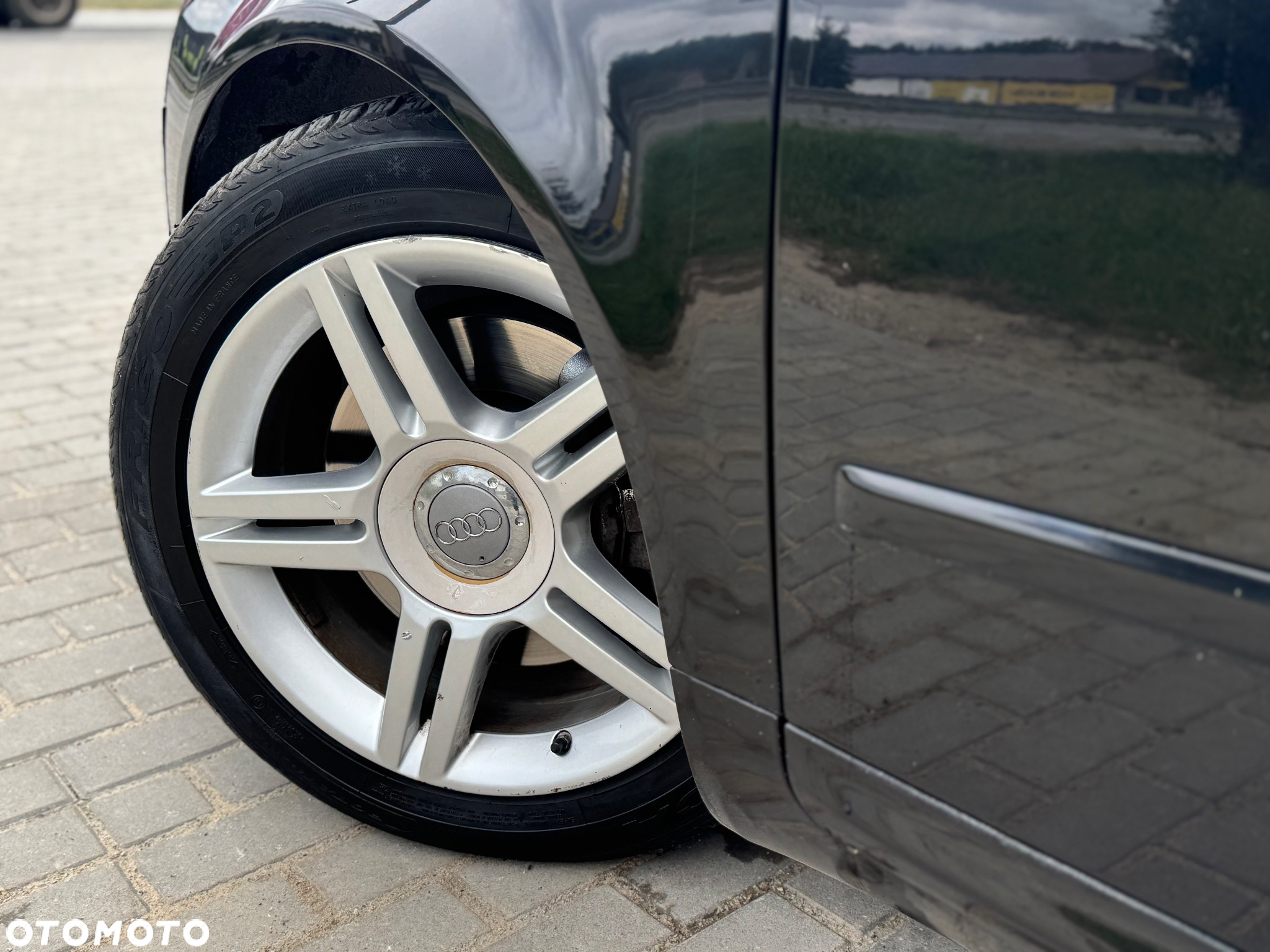 Audi A4 ver-2-0-t-fsi-quattro - 8