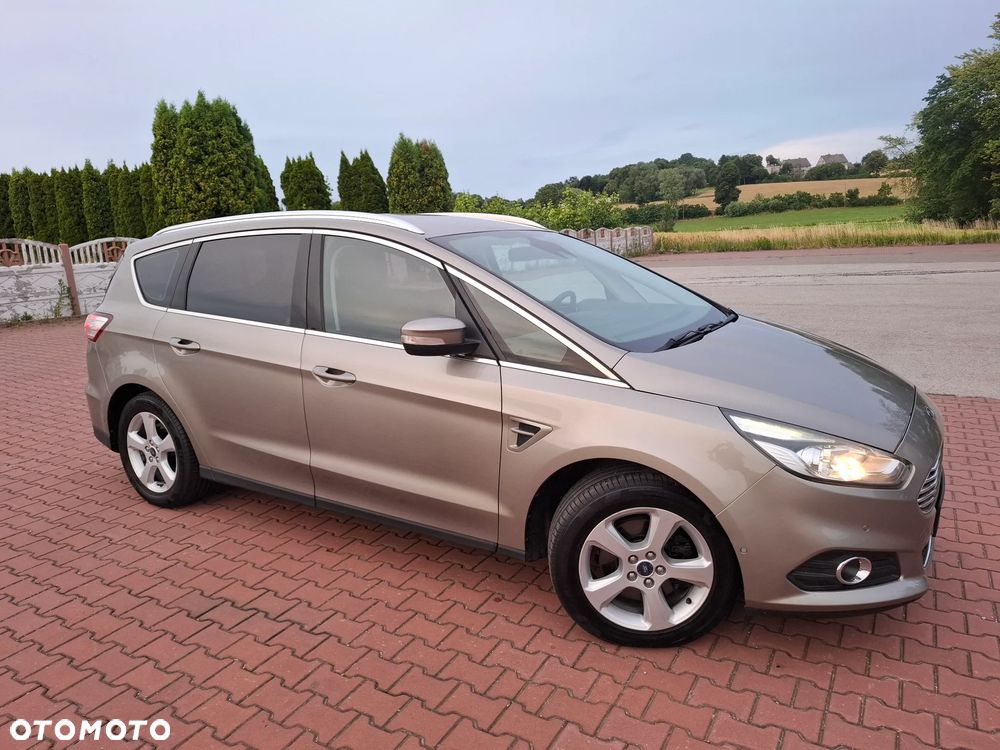 Ford S-Max 2.0 TDCi Titanium - 1