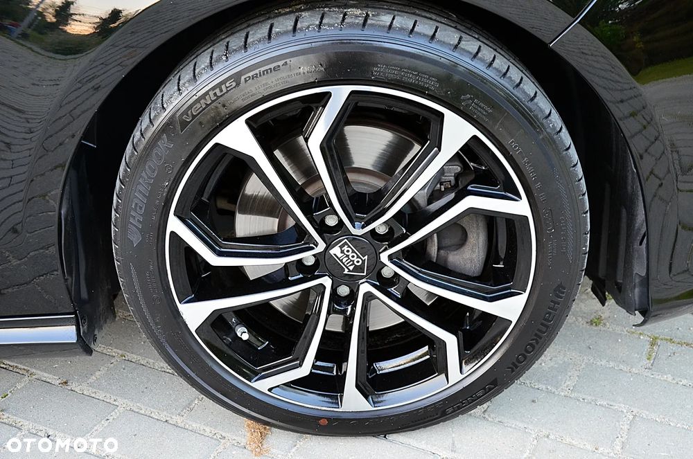 Mercedes-Benz CLA - 31