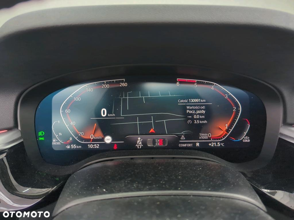 BMW Seria 5 520d xDrive Luxury Line - 7