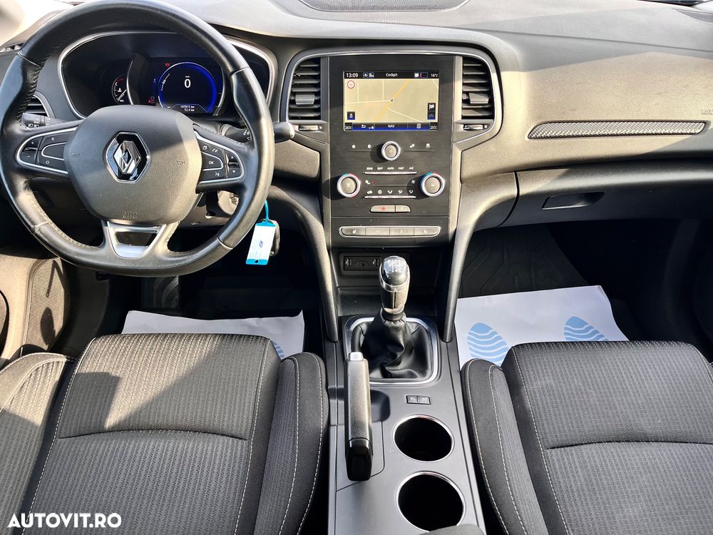Renault Megane Blue dCi 116 Intens - 11