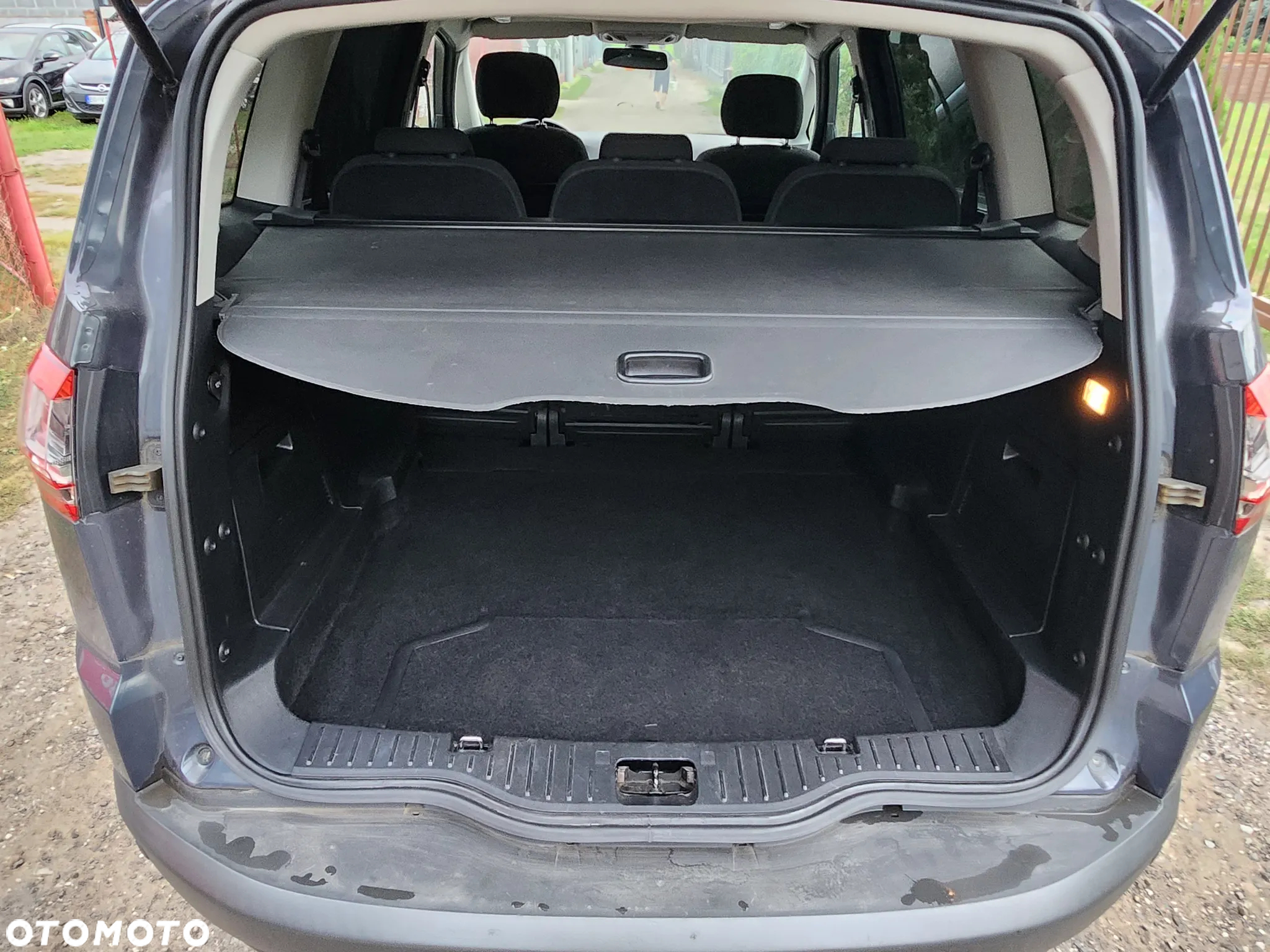 Ford S-Max 2.0 TDCi DPF Titanium - 16