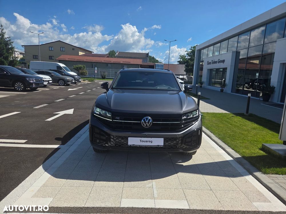 Volkswagen Touareg V6 TDI 4MOTION R-Line - 2
