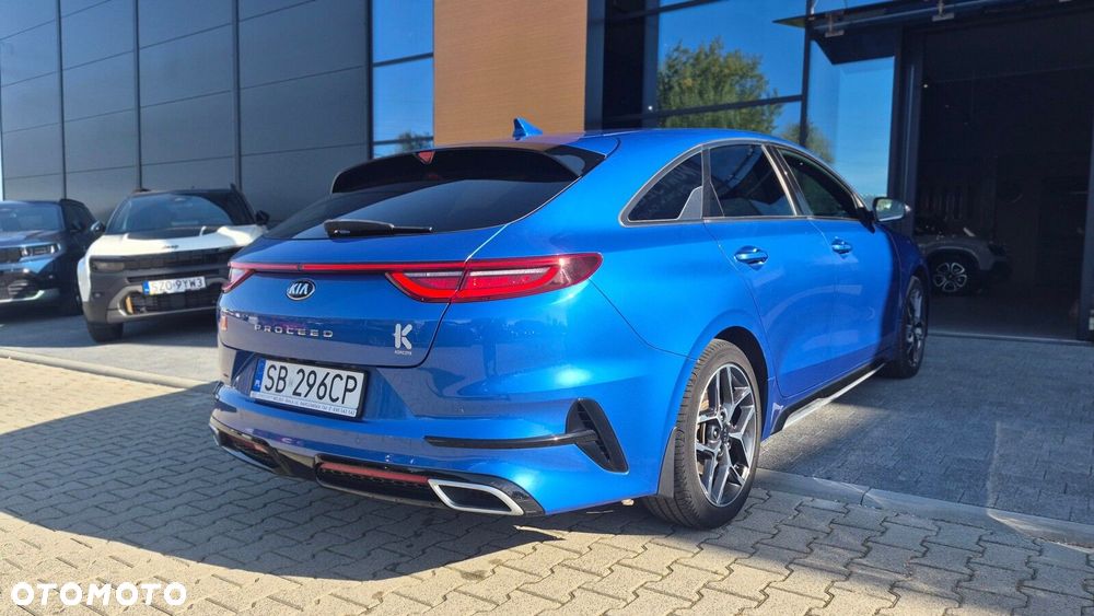 Kia ProCeed 2021