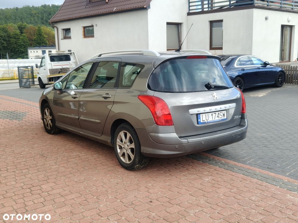Peugeot 308 - 6