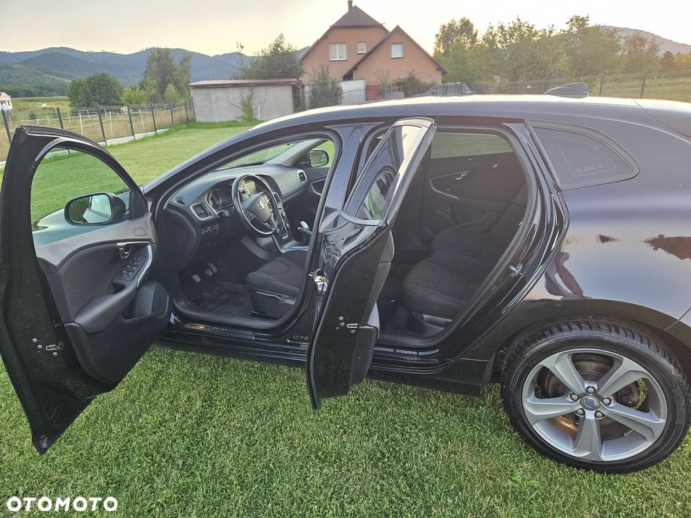 Volvo V40 T2 - 20