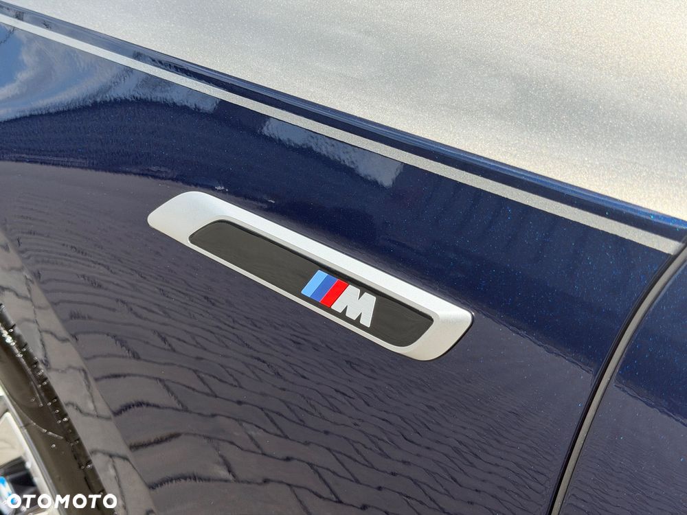 BMW i7 - 13