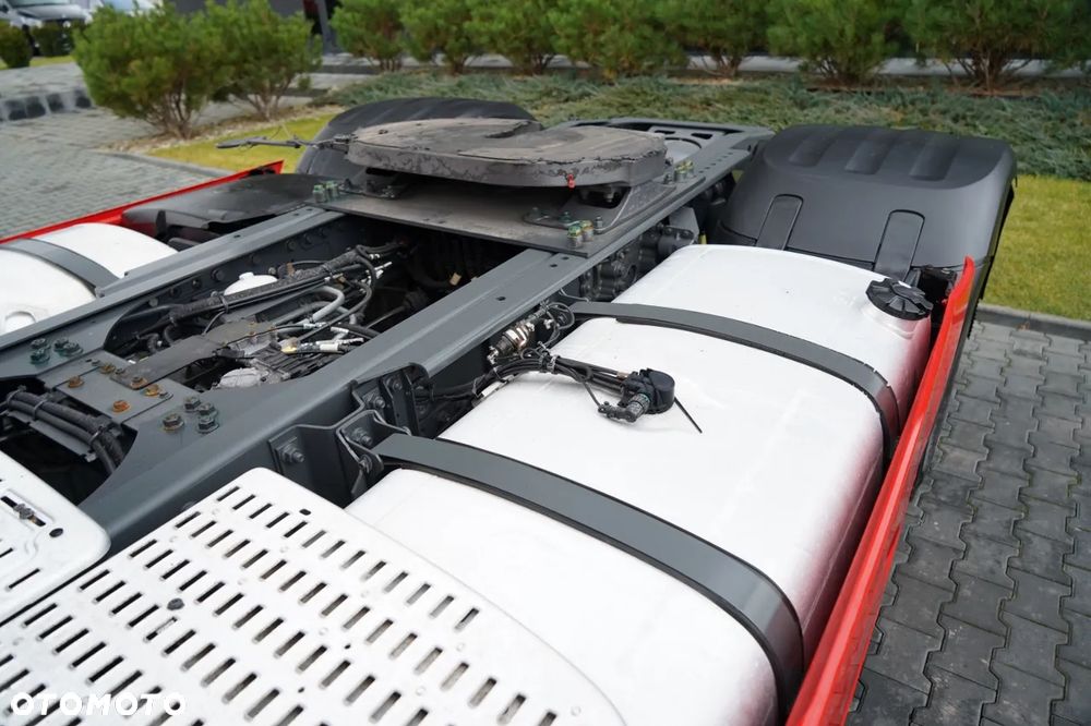 DAF XF 480 / SUPER SPACE CAB / RETARDER /  KLIMA POSTOJOWA / - 12