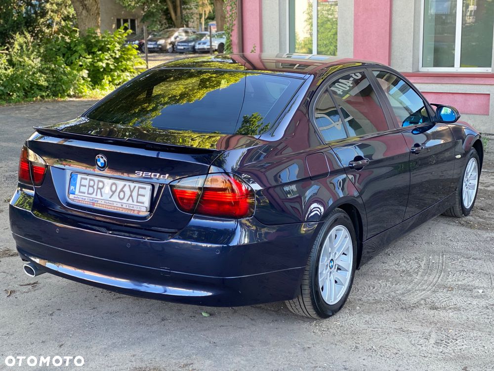 BMW Seria 3 320d - 8