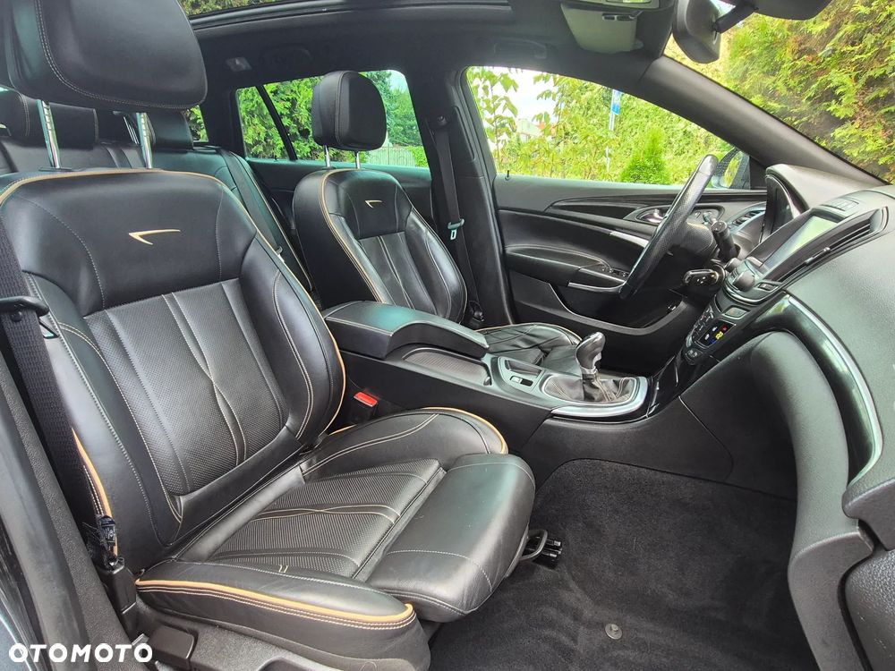 Opel Insignia 2.0 T Cosmo 4x4 S&S - 34