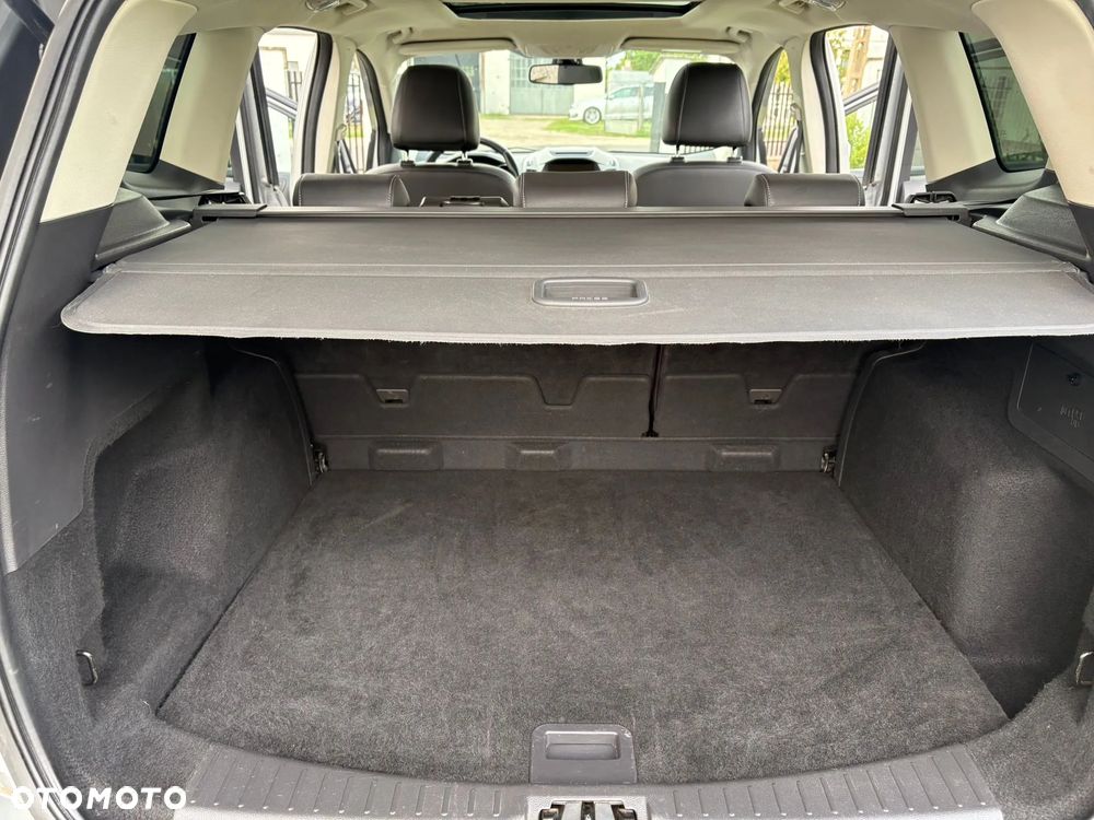 Ford Kuga 2.0 TDCi FWD Titanium - 17
