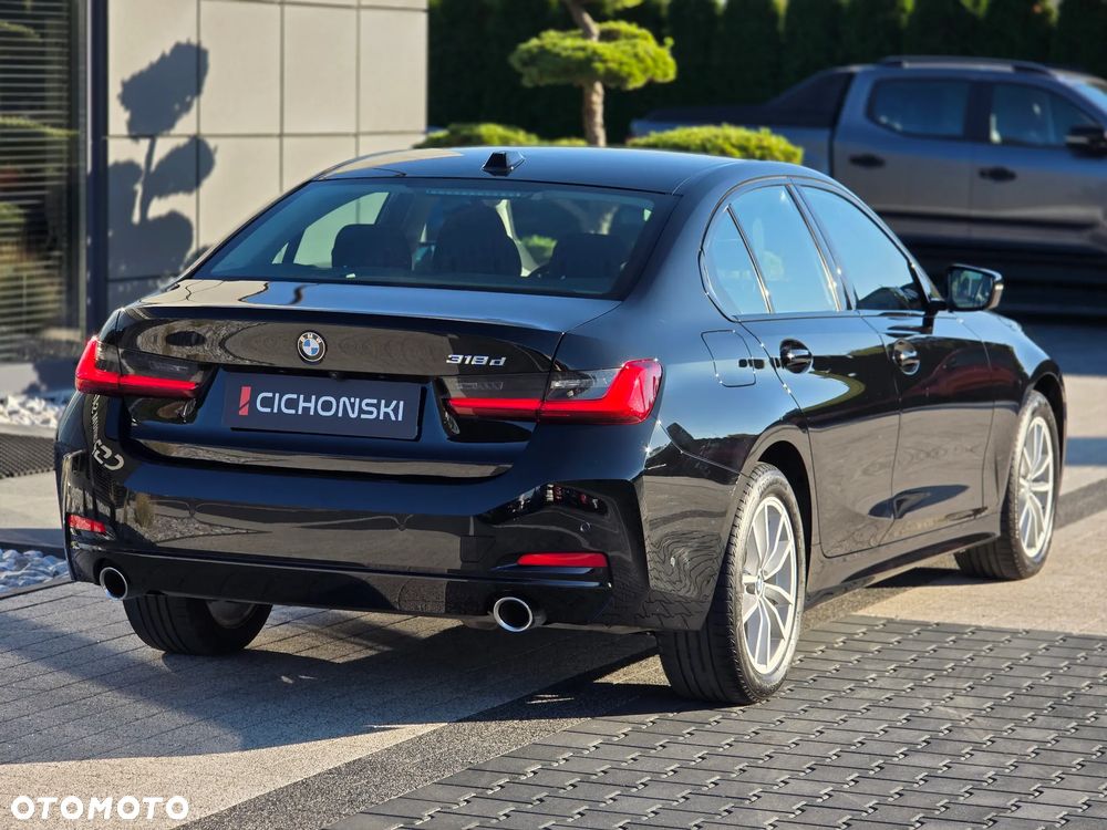 BMW Seria 3 318d MHEV Business Edition - 9
