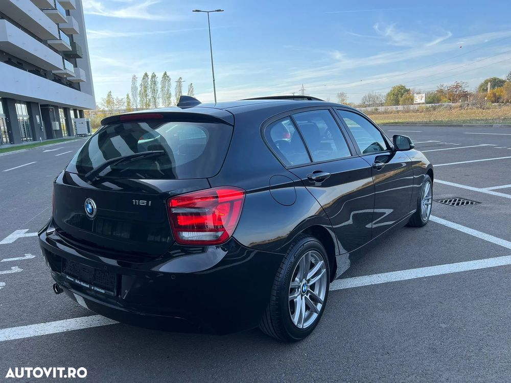 BMW Seria 1 116i - 3