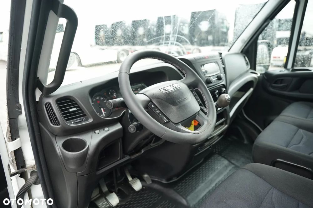 Iveco DAILY 35-150 / WYWROTKA TYLNOZSYPOWA 3,3 M / BLIŹNIAK / MANUAL / - 27