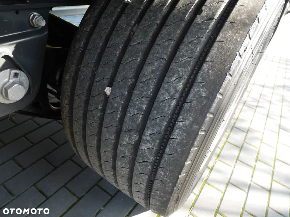 Wielton MEGA/ OŚ PODNOSZONA/ STAN IDEALNY - 14