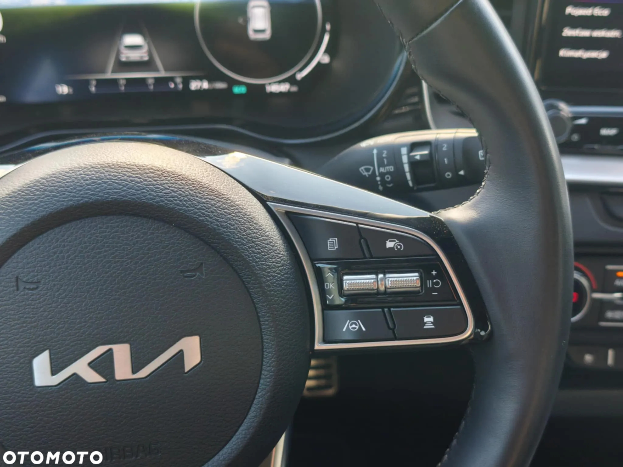 Kia Ceed - 22