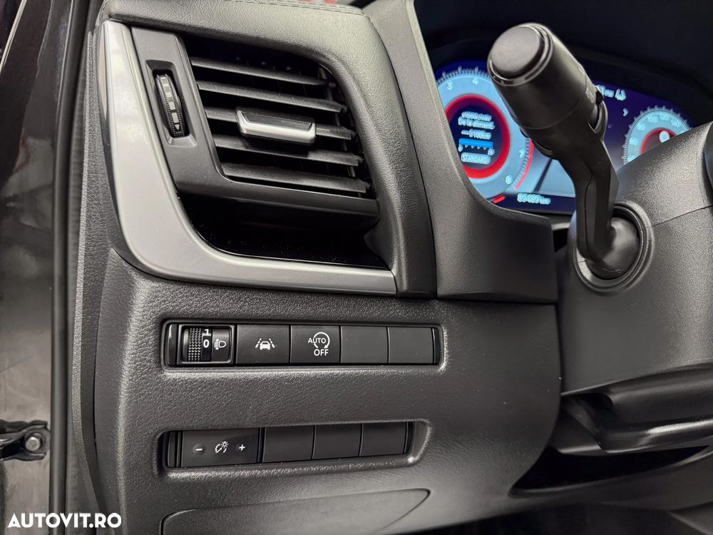 Nissan Qashqai 1.3 DIG-T MHEV N-Connecta - 27