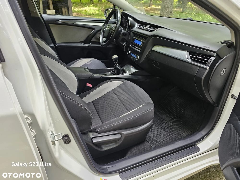 Toyota Avensis 2.0 D-4D Prestige - 8