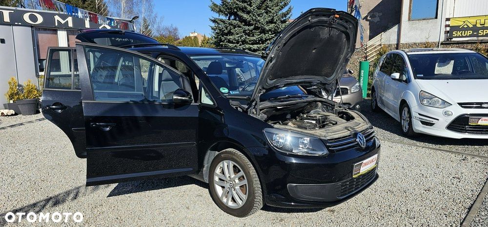 Volkswagen Touran - 21