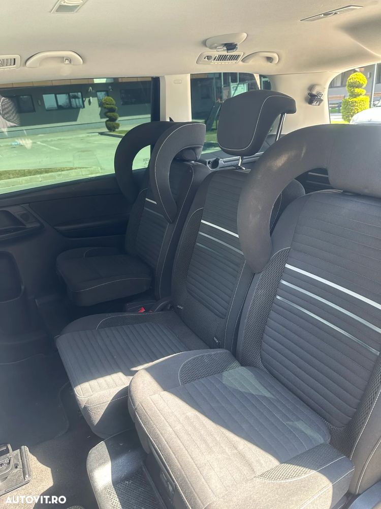 Volkswagen Sharan - 11