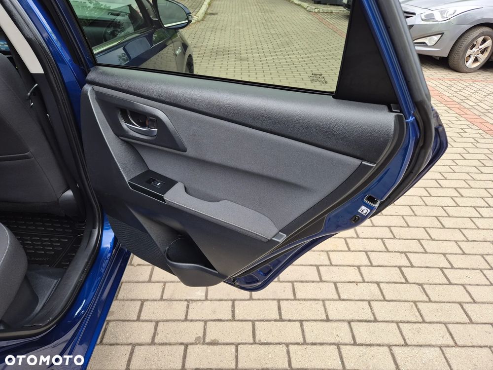 Toyota Auris - 10