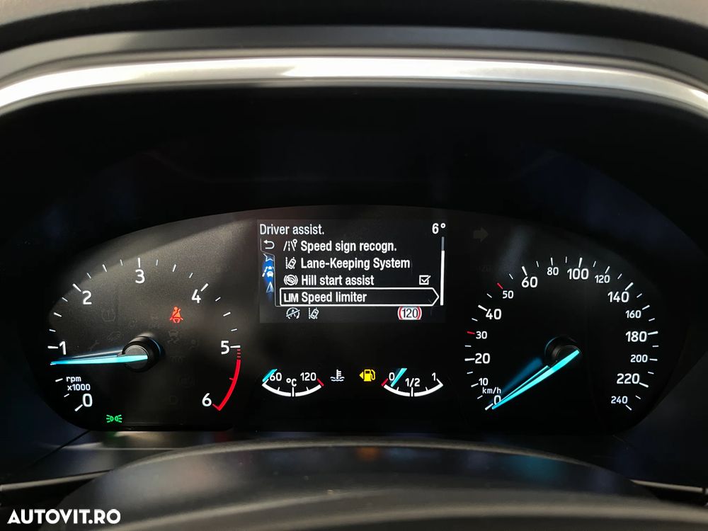 Ford Focus 1.5 EcoBlue Trend Edition - 25