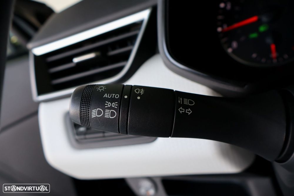 Renault Clio 1.0 TCe Evolution Bi-Fuel - 17