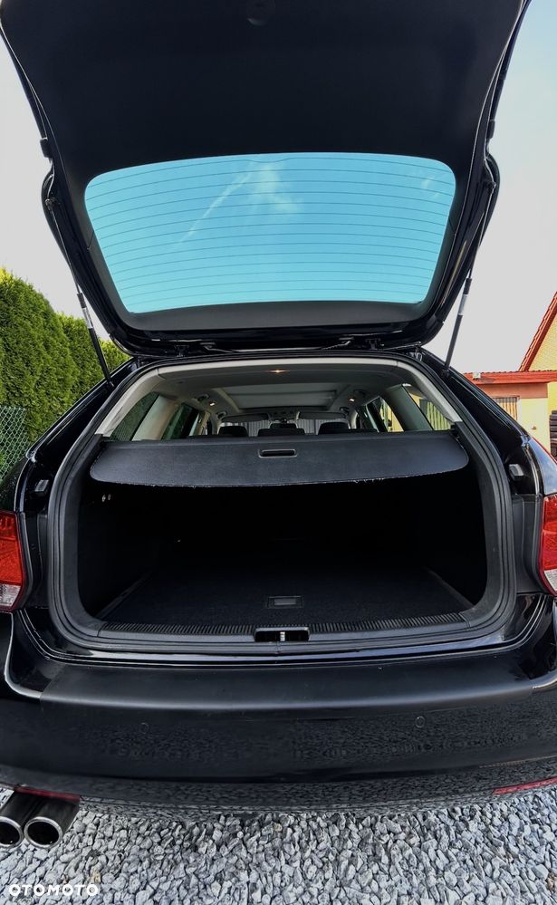 Volkswagen Golf 2.0 TDI Highline - 13