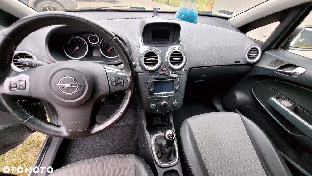 Opel Corsa - 7