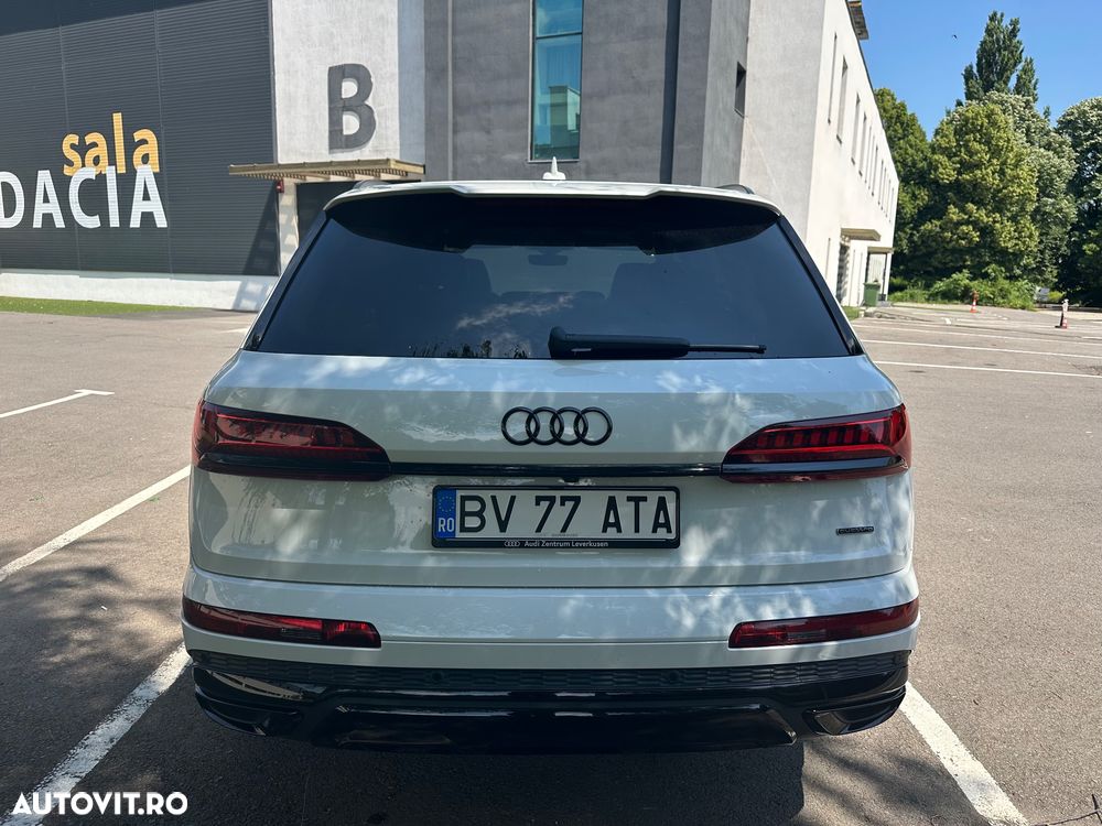 Audi Q7 50 TDI quattro Tiptronic S line - 6