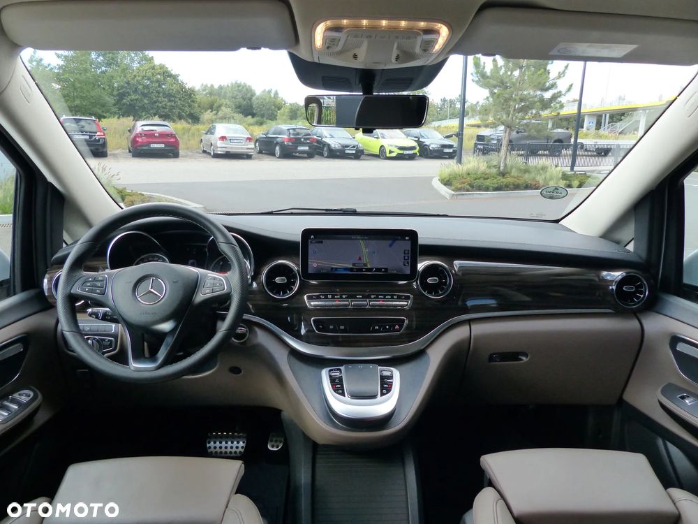 Mercedes-Benz Klasa V 300 d 4-Matic Avantgarde 9G-Tronic (d³ugi) - 24