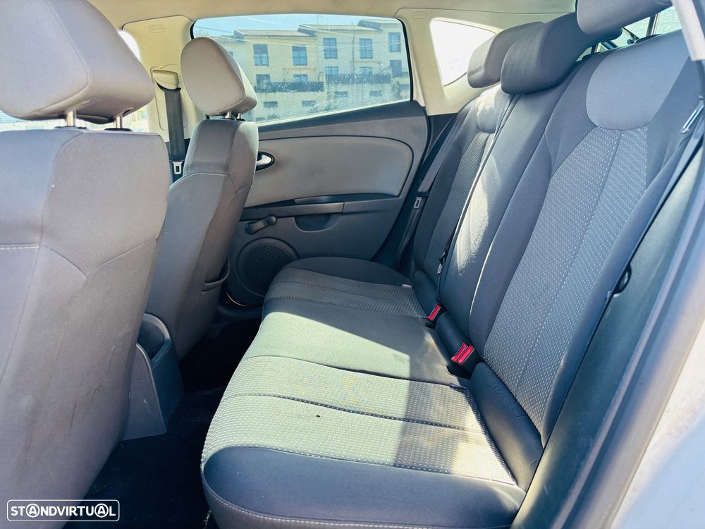 SEAT Leon 1.6 TDI E.Style by Sport - 9