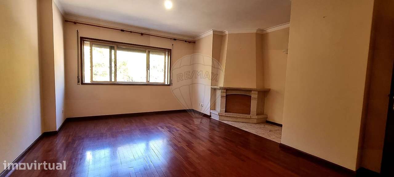 Apartamento T2 para arrendamento - Grande imagem: 2/16