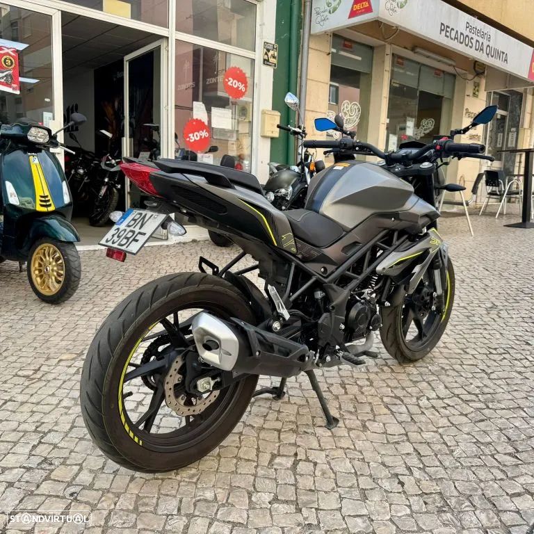 Benelli BN 125 - 19