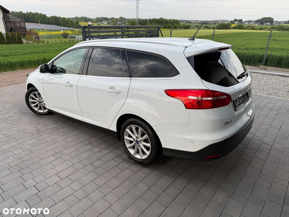 Ford Focus - 13