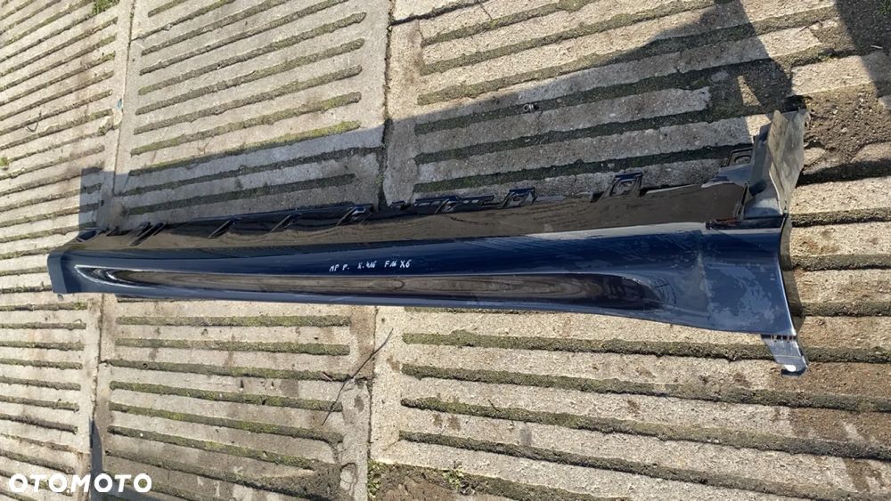 BMW X6 F16 LISTWA PROGOWA PRAWA M PAKIET KOLOR 416 - 1