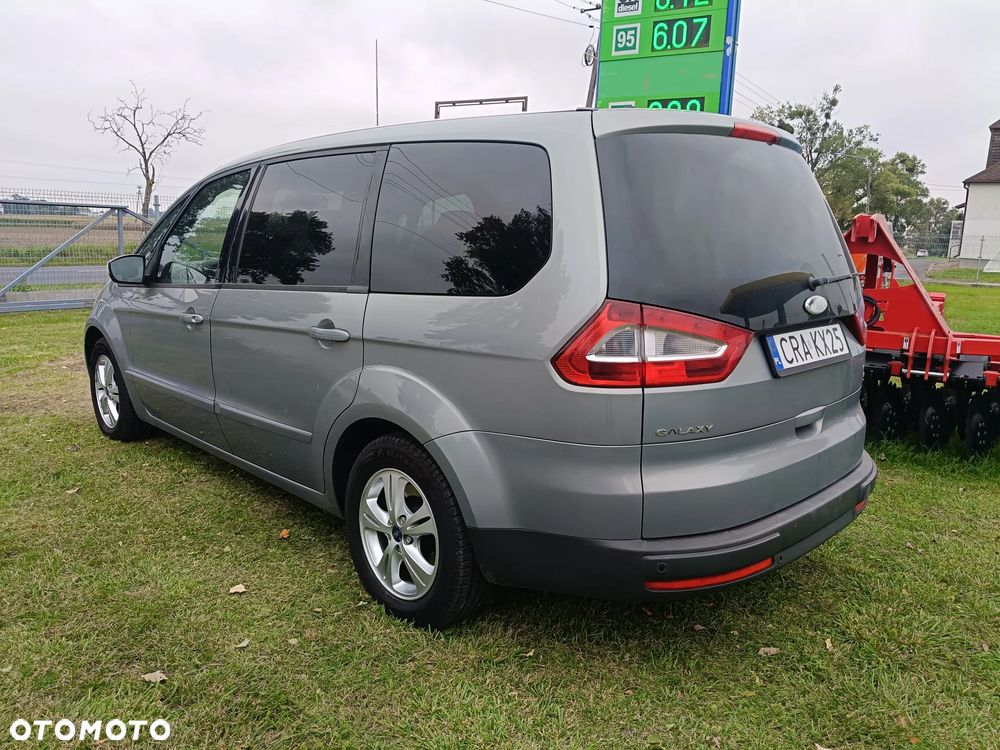 Ford Galaxy 1.8 TDCi Ambiente - 2