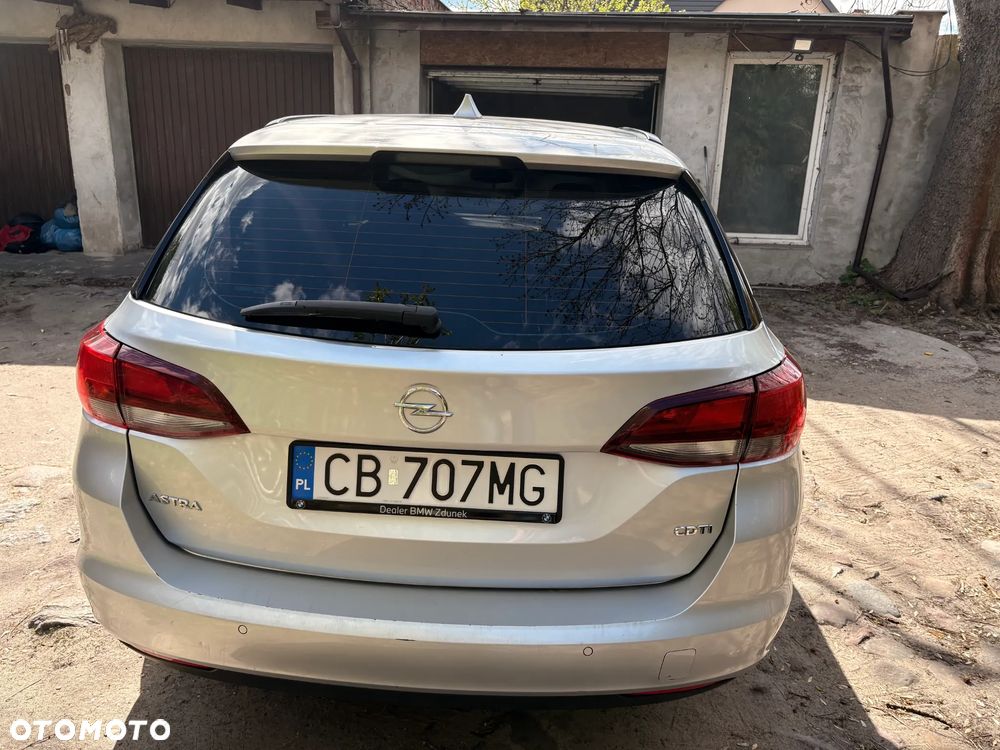 Opel Astra 1.6 CDTI Enjoy S&S - 4