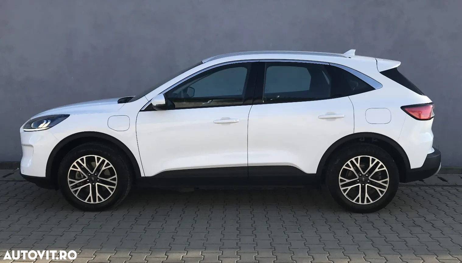 Ford Kuga 2.5 Duratec PHEV Titanium - 10