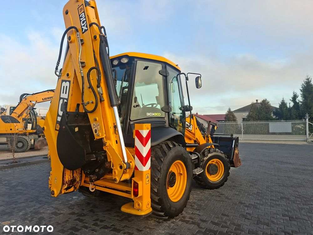 JCB 3CX Rok 2017 - 17