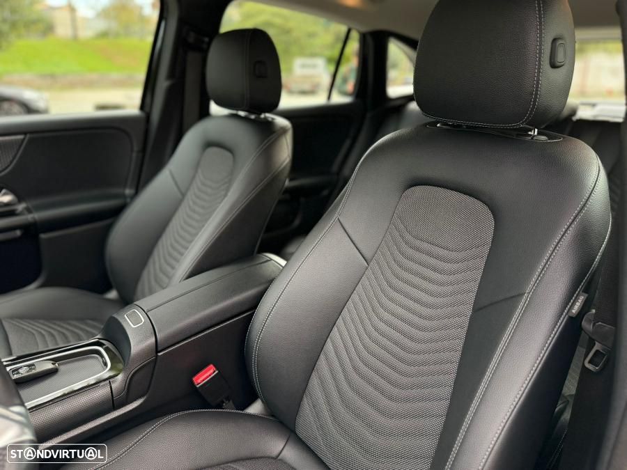 Mercedes-Benz GLA 180 - 20