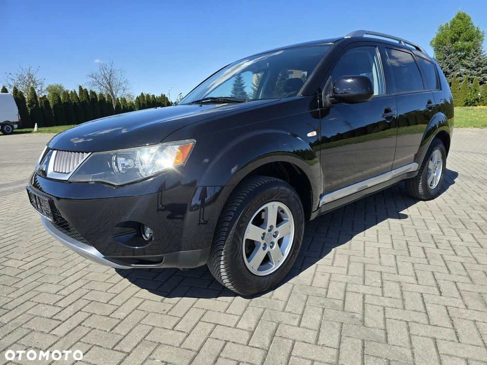 Mitsubishi Outlander - 8