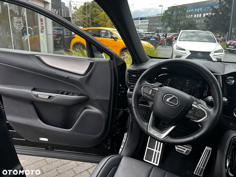 Lexus NX 450h+ F Sport AWD - 14
