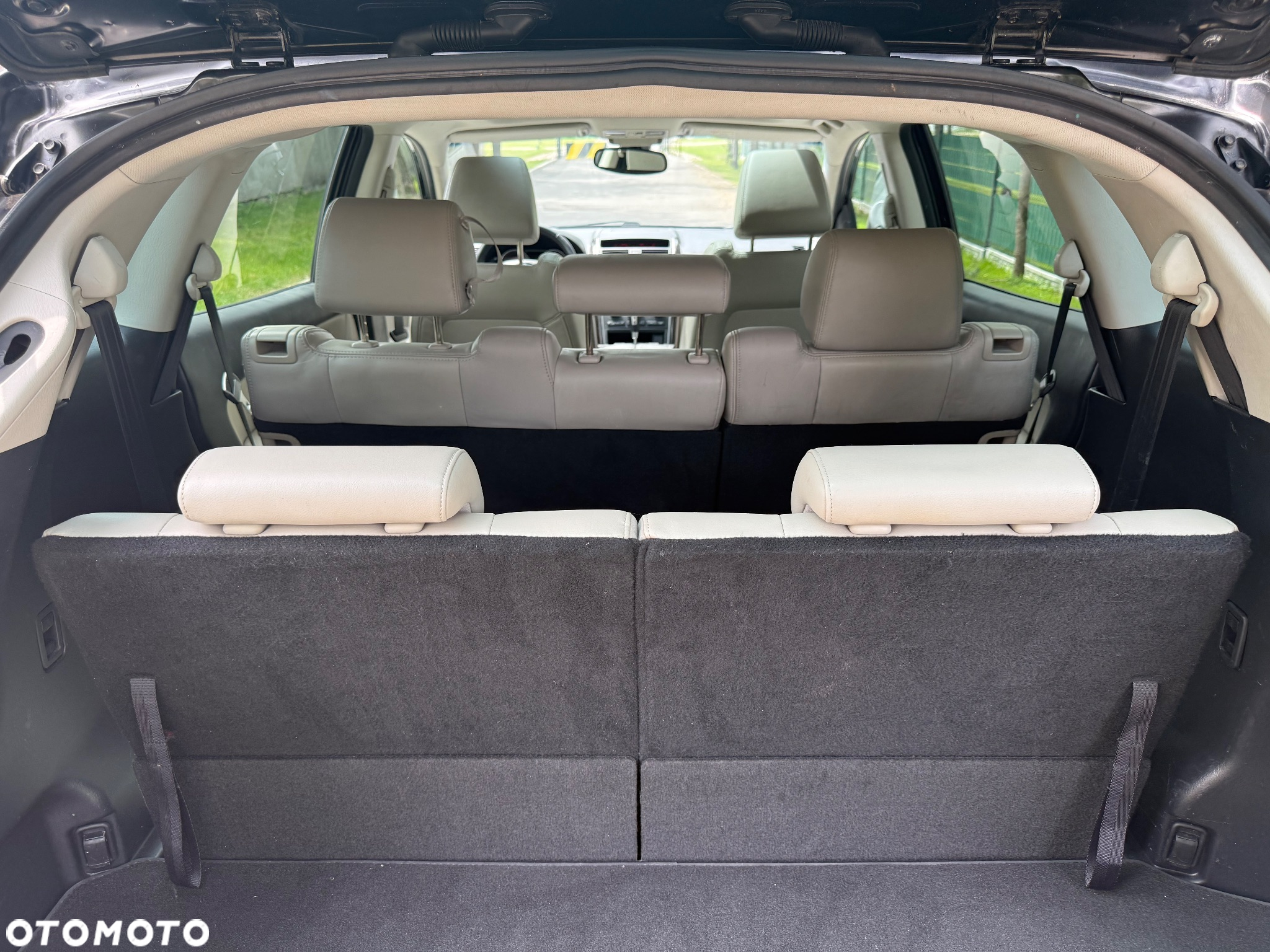 Mazda CX-9 3.7 V6 Touring - 13