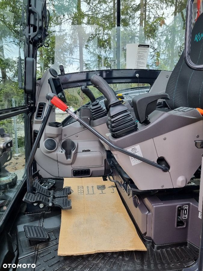 Kubota Kubota KX 060-5 Mini koparka , 2022 3 łyżki do koparki - 5
