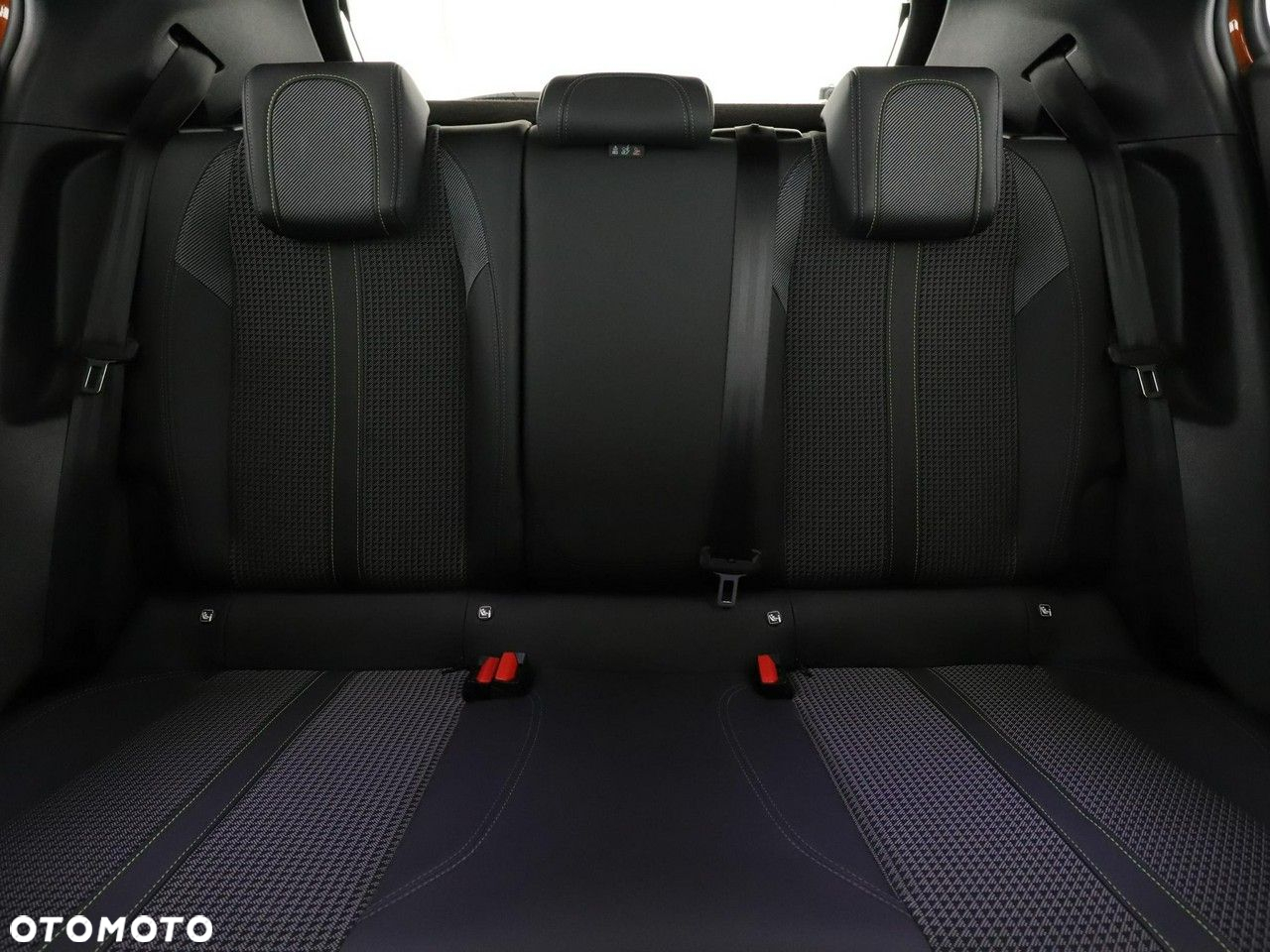 Peugeot 2008 1.2 PureTech GT Line S&S - 18