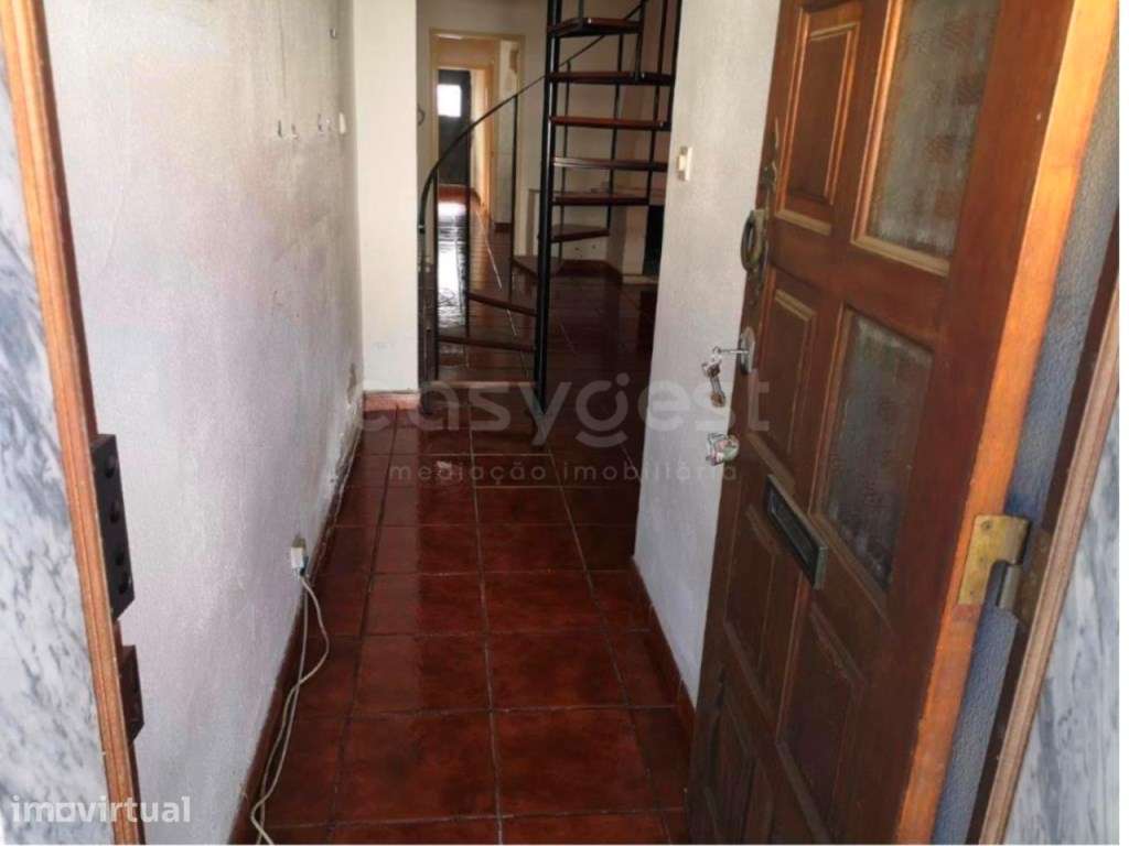 Moradia T3 de dois pisos em Ferreira do Alentejo - Grande imagem: 2/9