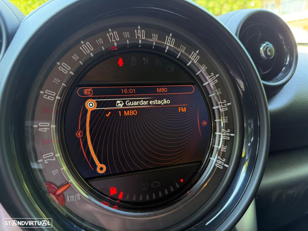 MINI Countryman Cooper D - 15