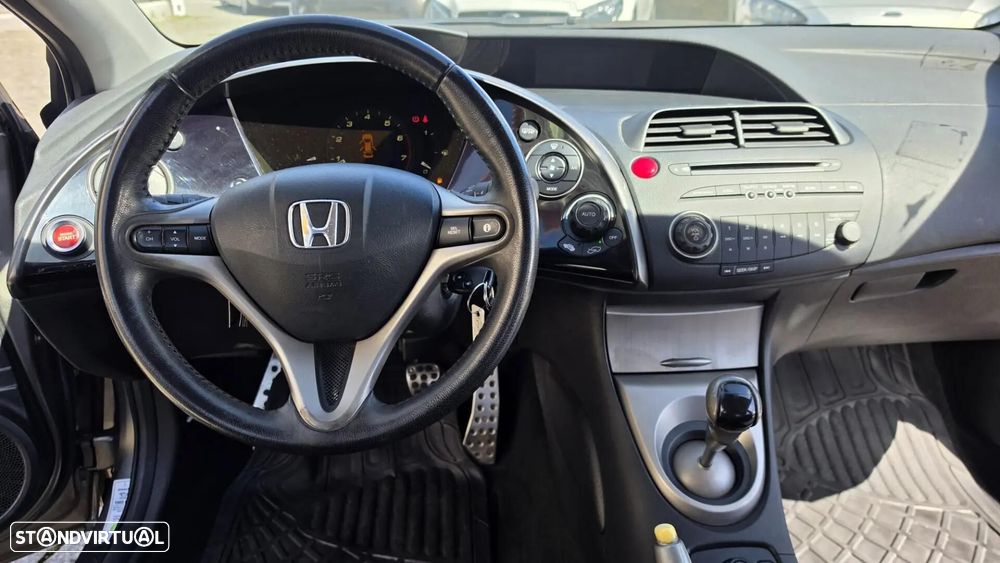 Honda Civic 1.4 Comfort - 7